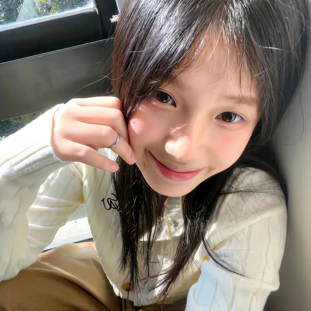 怪笑少女